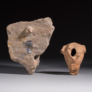 Five various pottery wares and a carved stone fragment, South Asia and Southeast Asia, 18th C. and earlier — 照片 15