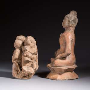 Five various pottery wares and a carved stone fragment, South Asia and Southeast Asia, 18th C. and earlier — 照片 3