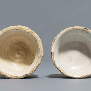 Five white Dutch Delft albarello-shaped ointment jars, 17th C. — 照片 13