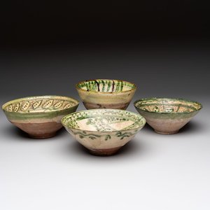 Four Amol pottery sgraffito bowls, Persia, 12th C. — photo 1