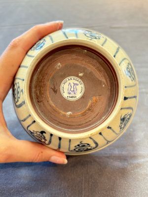 Four Annamese or Vietnamese blue and white bowls with floral design from the Hoi An shipwreck, 15/16th C. — photo 24