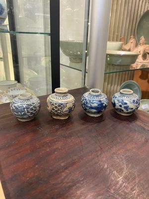 Four Annamese or Vietnamese blue and white covered boxes and four jarlets, Hoi An shipwreck, 15/16th C. — photo 2
