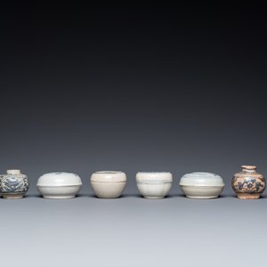 Four Annamese or Vietnamese blue and white covered boxes and four jarlets, Hoi An shipwreck, 15/16th C. — photo 4