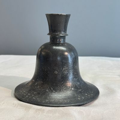 Four Bidri metal hookah bases and a copper hookah base or vase — 照片 2