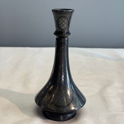Four Bidri metal hookah bases and a copper hookah base or vase — 照片 22