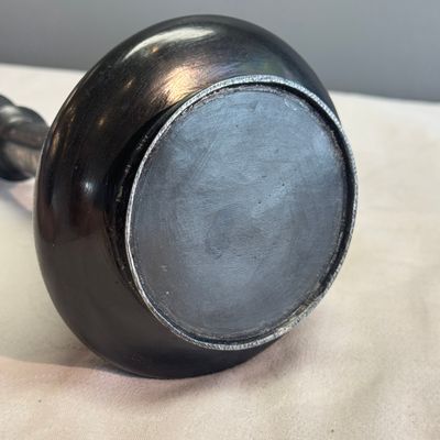 Four Bidri metal hookah bases and a copper hookah base or vase — 照片 41