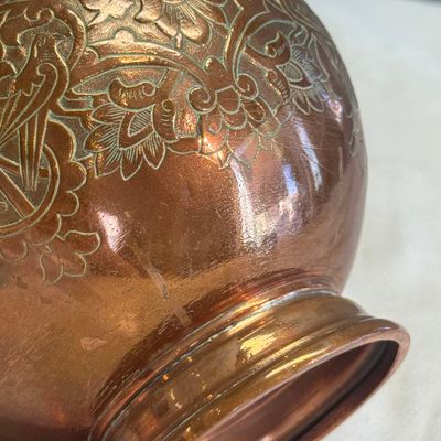 Four Bidri metal hookah bases and a copper hookah base or vase — 照片 49