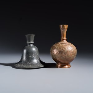 Four Bidri metal hookah bases and a copper hookah base or vase — 照片 8