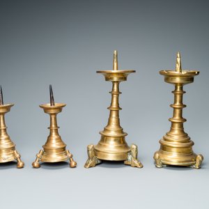 Four bronze candlesticks, Flanders or Germany, 15/16th C. — 照片 4