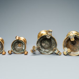 Four bronze candlesticks, Flanders or Germany, 15/16th C. — 照片 7