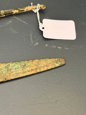 Four bronze daggers and a sword, Luristan and Syria, 1st C. B.C. — 照片 5