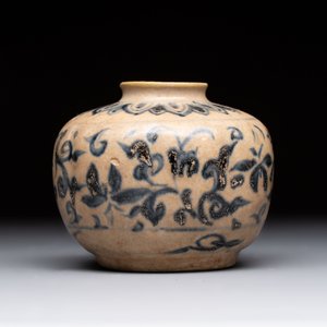 Four Chinese and Annamese or Vietnamese blue and white wares, 15th/19th C. — photo 18
