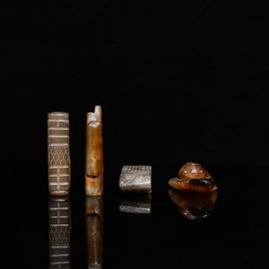 Four Chinese archaic jade carvings, 19/20th C. — 照片 3