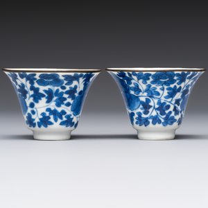 Four Chinese blue and white 'Bleu de Hue' cups and two bowls, various marks, 19th C. — foto 17