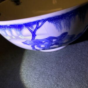 Four Chinese blue and white bowls, Chenghua and Xuande marks, Kangxi — 照片 28