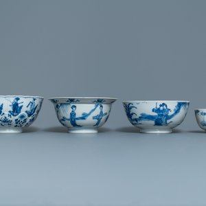 Four Chinese blue and white bowls, Chenghua and Xuande marks, Kangxi — 照片 4