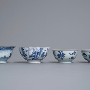 Four Chinese blue and white bowls, Kangxi — 照片 3
