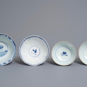 Four Chinese blue and white bowls, Kangxi — 照片 6