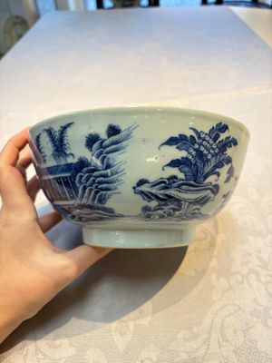 Four Chinese blue and white bowls, Qi Zhen Ru Yu 奇珍如玉 and Ding mark, Kangxi/Qianlong — photo 2