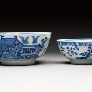 Four Chinese blue and white bowls, Qi Zhen Ru Yu 奇珍如玉 and Ding mark, Kangxi/Qianlong — photo 9