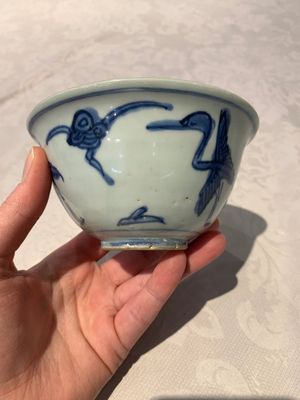 Four Chinese blue and white bowls, two cups and a plate, Ming — photo 29