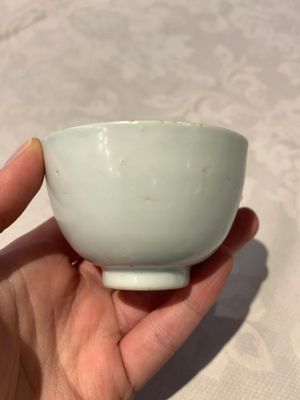 Four Chinese blue and white bowls, two cups and a plate, Ming — photo 6