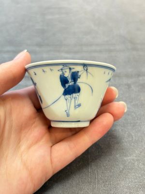 Four Chinese blue and white 'boy and buffalo' cups, Qi Yue Ru Yu 奇玥如玉 and Kun Chi Yu Shi 崑池玉石 marks, Yongzheng — 照片 3