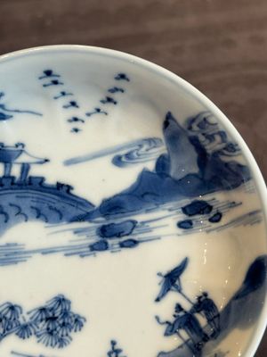 Four Chinese blue and white 'landscape' cups and saucers, Kangxi — photo 7
