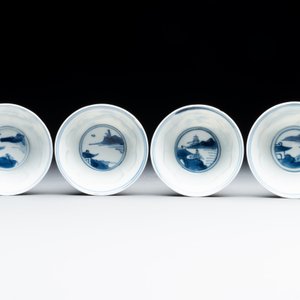 Four Chinese blue and white 'landscape' cups and saucers, Kangxi — photo 8