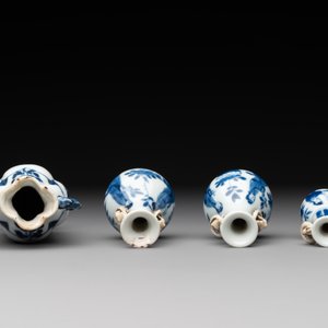Four Chinese blue and white miniature 'Long Eliza' vases, Kangxi — 照片 5