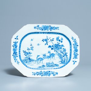 Four Chinese blue and white octagonal 'deer' dishes, Qianlong — 照片 4