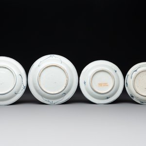 Four Chinese blue and white plates, Wanli and late Ming — photo 2