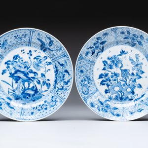 Four Chinese blue and white plates with floral design, Kangxi — photo 4