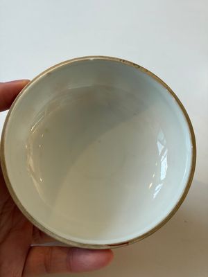 Four Chinese blue and white wares, and two iron-red-decorated wares, 19/20th C. — photo 10