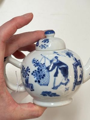 Four Chinese blue and white wares for the Vietnamese market, chơi ngọc 玩玉 and Jiaqing mark, 19th C. — photo 14