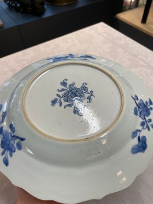 Four Chinese blue and white 'Xi Xiang Ji' plates, Qianlong — foto 15