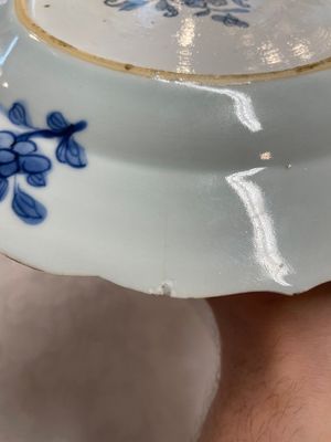 Four Chinese blue and white 'Xi Xiang Ji' plates, Qianlong — foto 8