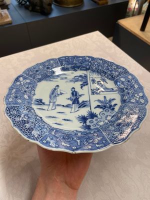 Four Chinese blue and white 'Xi Xiang Ji' plates, Qianlong — foto 10