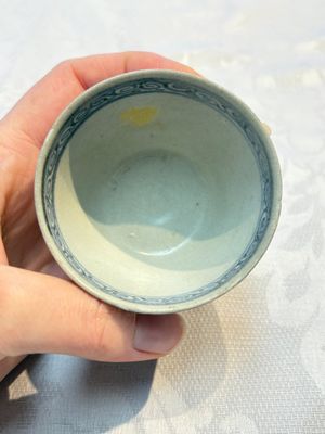 Four Chinese blue-glazed 'Hatcher Cargo' stem cups, Transitional period — photo 11