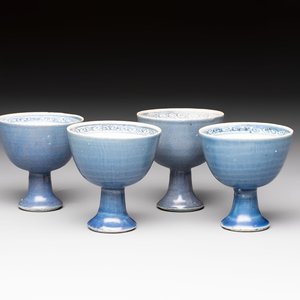 Four Chinese blue-glazed 'Hatcher Cargo' stem cups, Transitional period — photo 1
