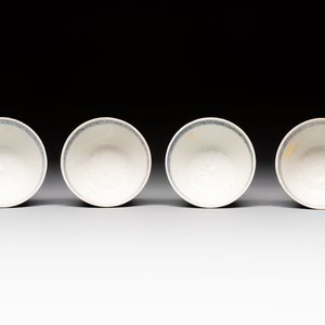 Four Chinese blue-glazed 'Hatcher Cargo' stem cups, Transitional period — photo 6