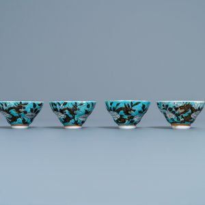 Four Chinese blue-ground Dayazhai-style 'dragon' cups and saucers, 19th C. — photo 6