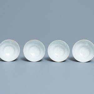 Four Chinese blue-ground Dayazhai-style 'dragon' cups and saucers, 19th C. — photo 8