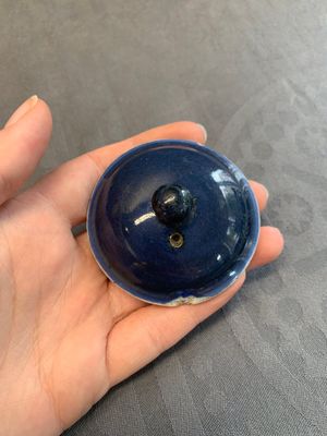 Four Chinese blue, white and famille rose teapots, Yongzheng/Qianlong — 照片 28