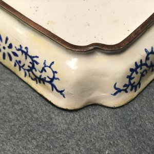 Four Chinese Canton enamel square saucers with horses, 18/19th C. — 照片 21