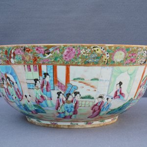 Four Chinese Canton famille rose, Imari-style and blue and white bowls, 18/19th C. — photo 20