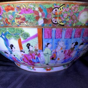 Four Chinese Canton famille rose, Imari-style and blue and white bowls, 18/19th C. — photo 29