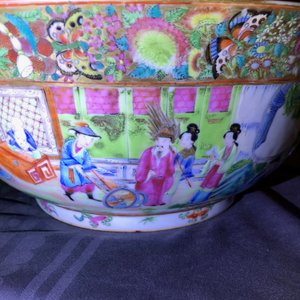 Four Chinese Canton famille rose, Imari-style and blue and white bowls, 18/19th C. — photo 31