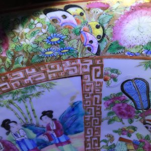 Four Chinese Canton famille rose, Imari-style and blue and white bowls, 18/19th C. — photo 47