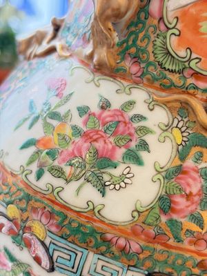 Four Chinese Canton famille rose vases with narrative design, 19th C. — photo 35